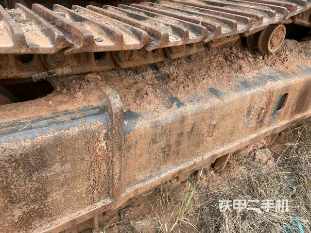 右導(dǎo)向輪（行走機(jī)構(gòu)）