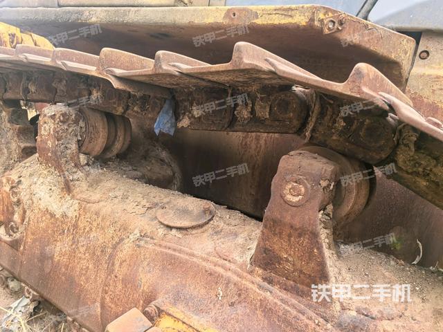 右驅(qū)動(dòng)輪（推土機(jī)底盤(pán)及工作裝置）