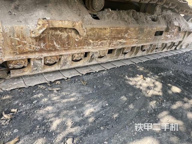 右驅(qū)動(dòng)輪（行走機(jī)構(gòu)）