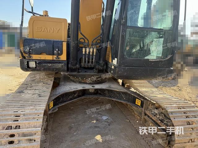 单侧履带整体（整机外观）