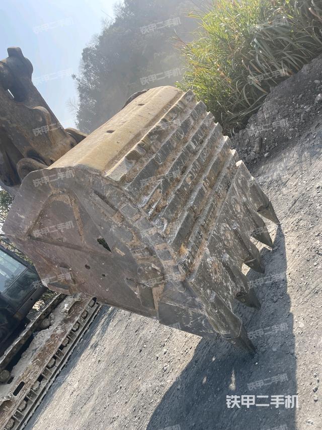 鏟斗45度（工作和回轉(zhuǎn)裝置）