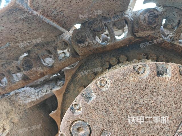 右侧行走马达盖板（行走机构）