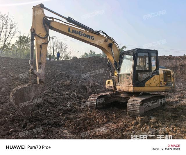 柳工CLG913E挖掘機(jī)