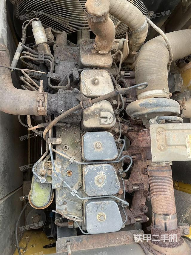 發(fā)動(dòng)機(jī)整體俯視（整機(jī)外觀）