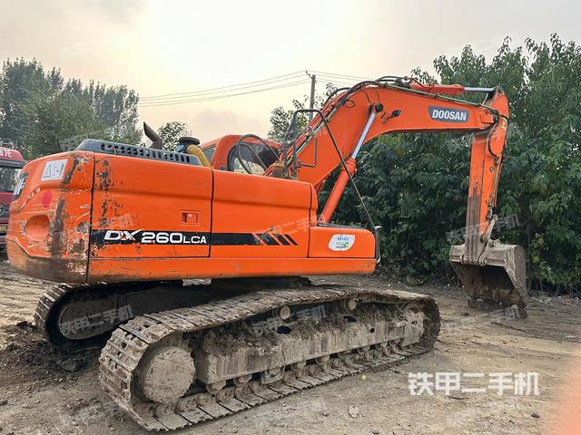 整機(jī)右后45°（整機(jī)外觀）