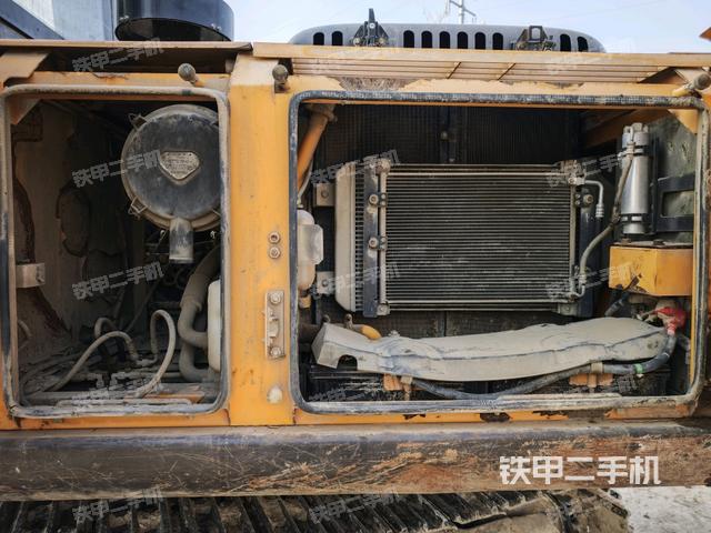 散熱器正面（大件艙室）