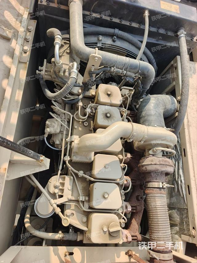 发动机整体俯视（整机外观）