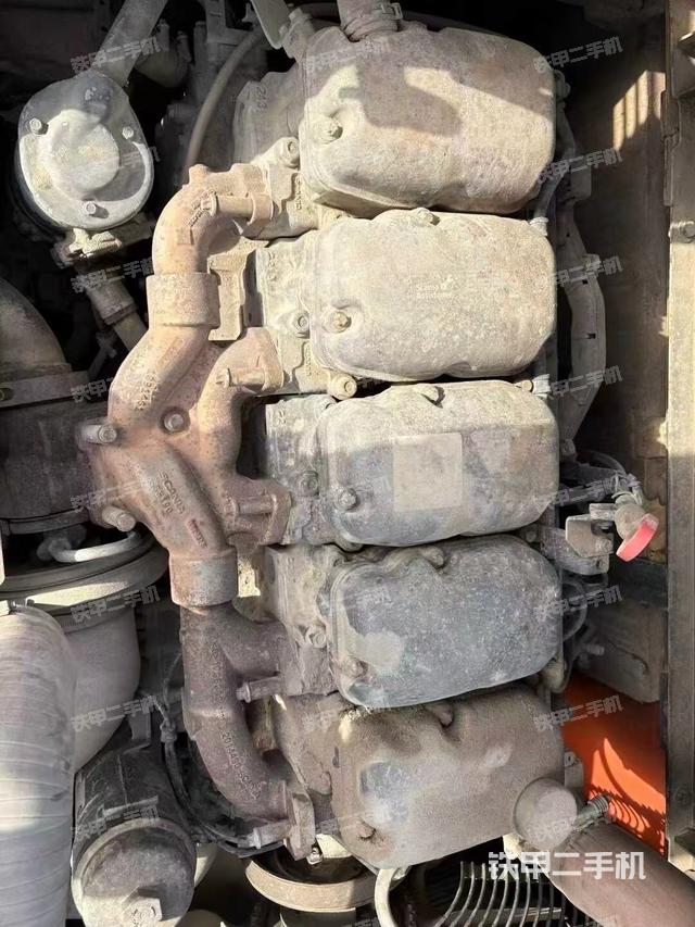 发动机整体俯视（整机外观）