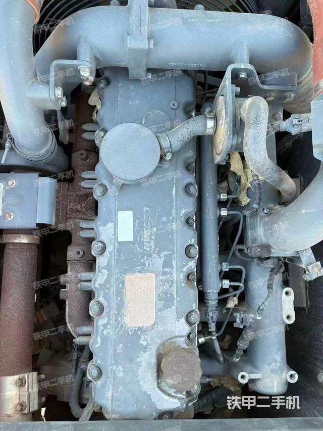 發(fā)動(dòng)機(jī)整體俯視（整機(jī)外觀）