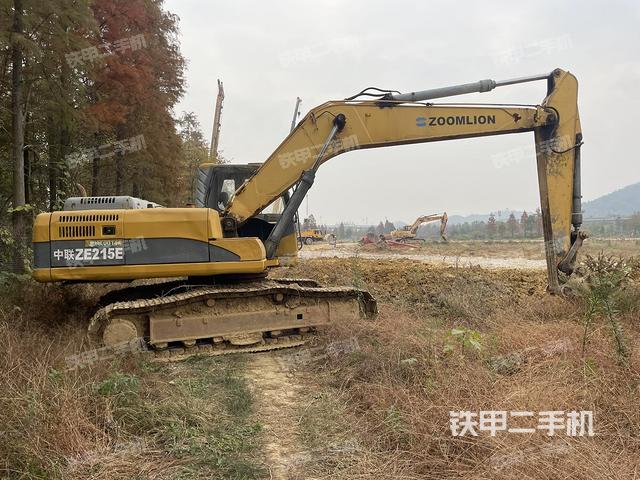 整機(jī)右后45°（整機(jī)外觀）