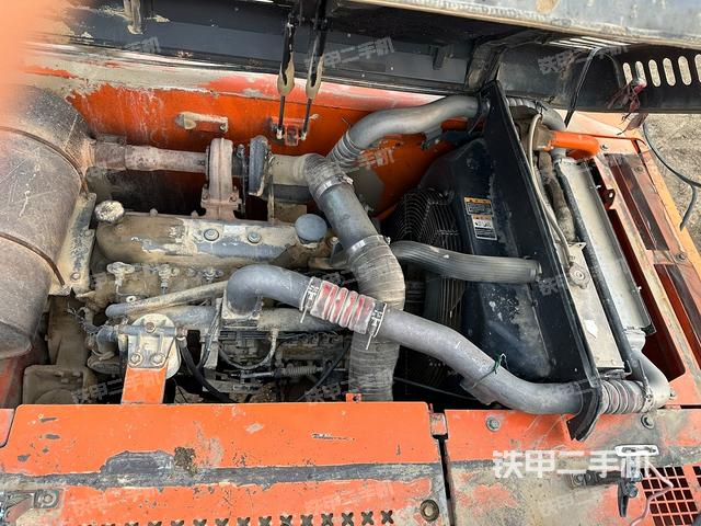 發(fā)動機(jī)整體俯視（整機(jī)外觀）