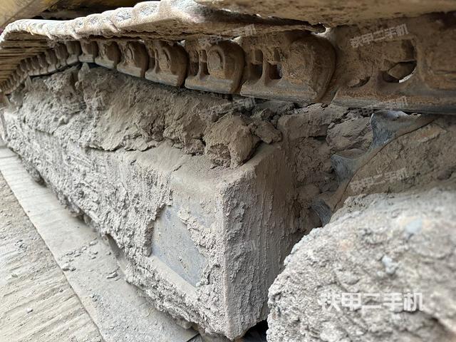 单侧履带整体（整机外观）