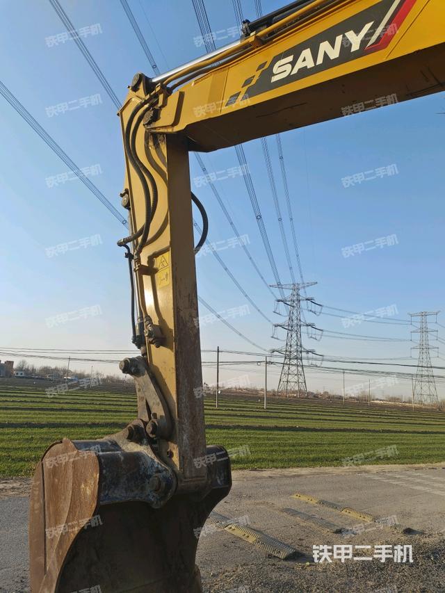 小臂整体左后（工作和回转装置）