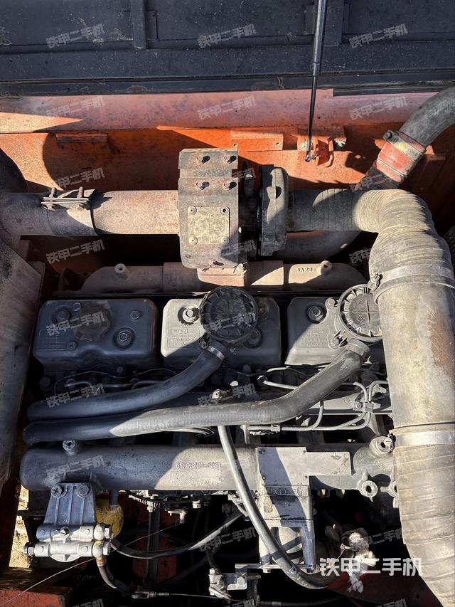 發(fā)動(dòng)機(jī)整體俯視（整機(jī)外觀）