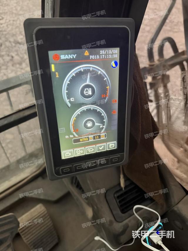 顯示屏?（駕駛室部分）