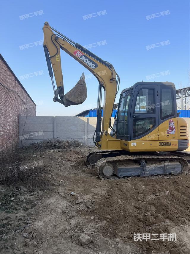 徐工XE60DA挖掘機(jī)
