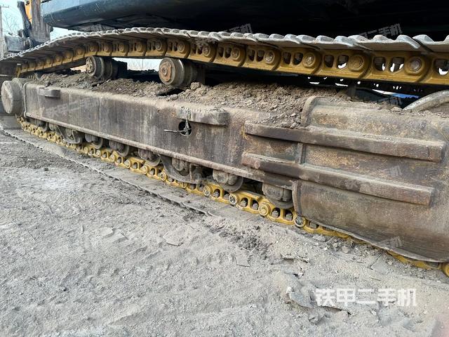 單側(cè)履帶整體（整機外觀）