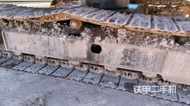 单侧履带整体（整机外观）