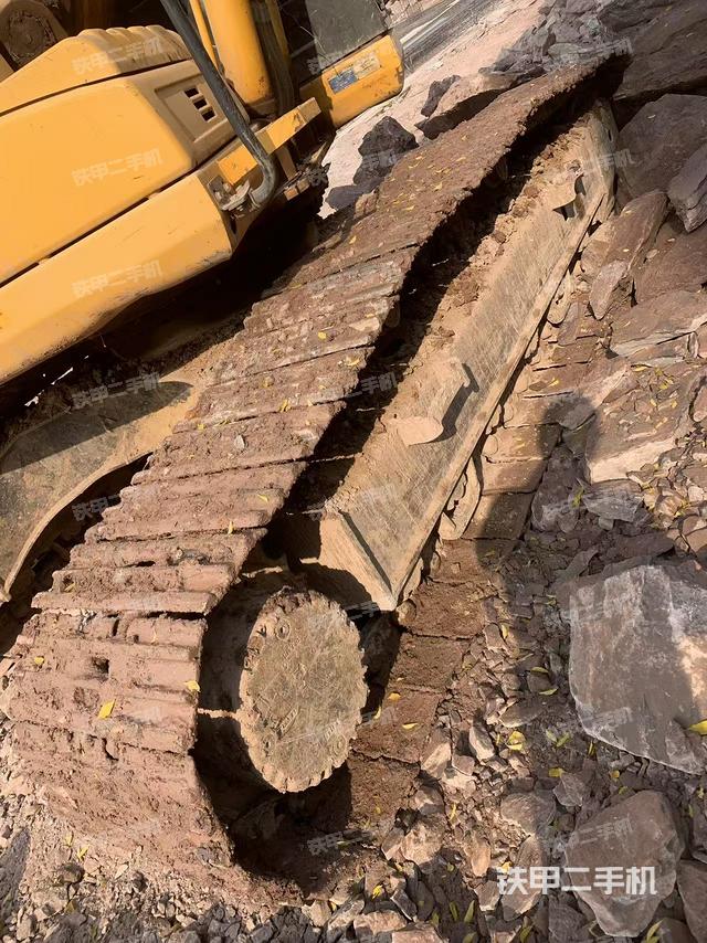 单侧履带整体（整机外观）