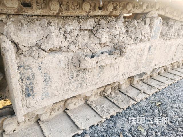 右侧履带整体（行走机构）