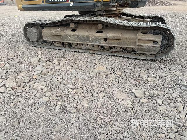 右導(dǎo)向輪（行走機構(gòu)）