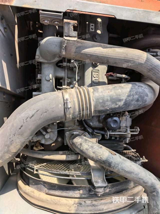 發(fā)動(dòng)機(jī)整體俯視（整機(jī)外觀）