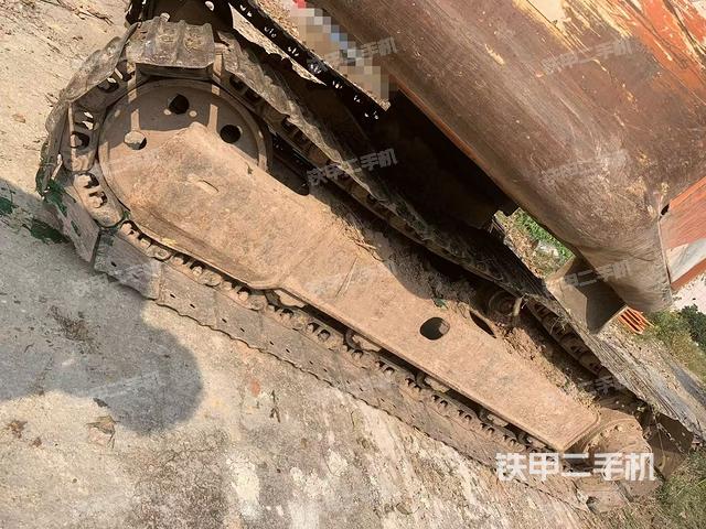 单侧履带整体（整机外观）