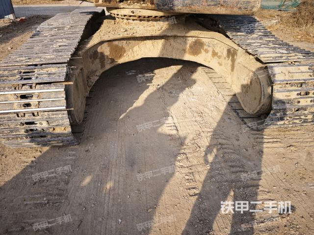 大臂根部?斜視（工作和回轉(zhuǎn)裝置）