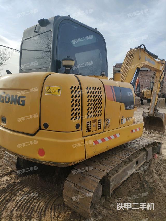 整机右后45°（整机外观）