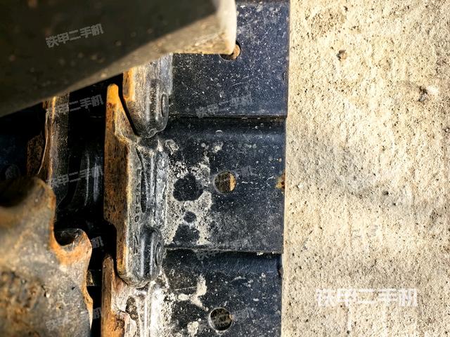 左驱动轮（行走机构）