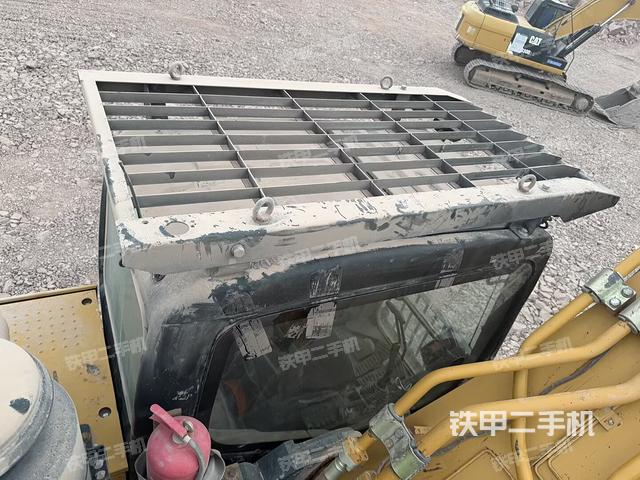 駕駛室頂部俯視（上車部件）