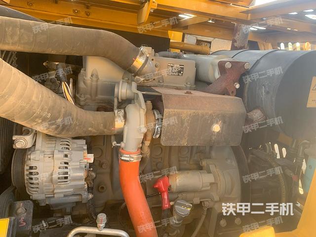 发动机整体俯视（整机外观）