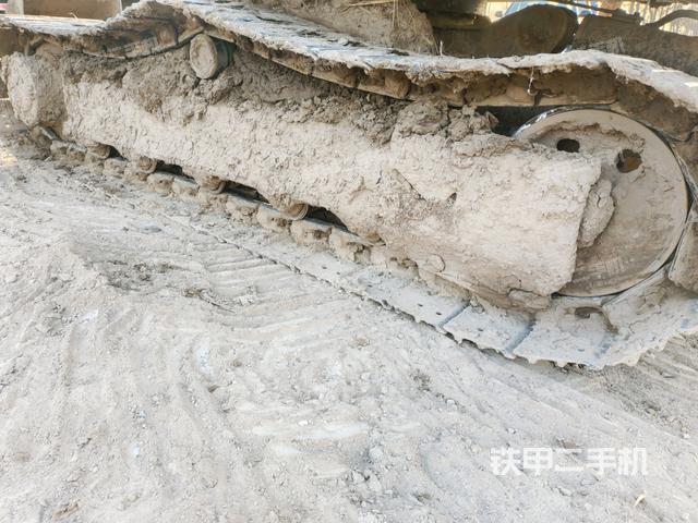 左驱动轮（行走机构）