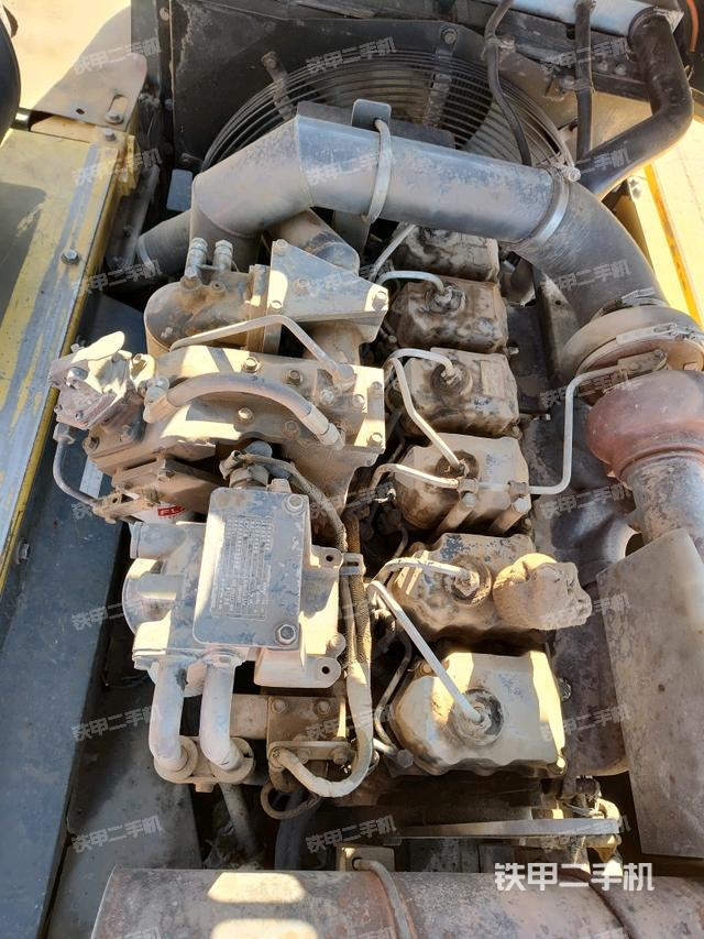 发动机整体俯视（整机外观）