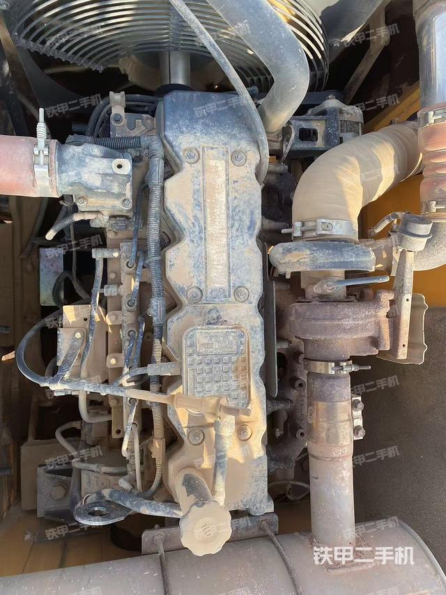 发动机整体俯视（整机外观）