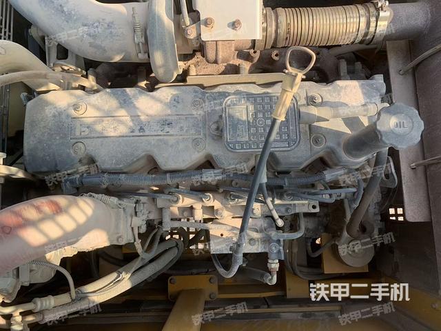 发动机整体俯视（整机外观）