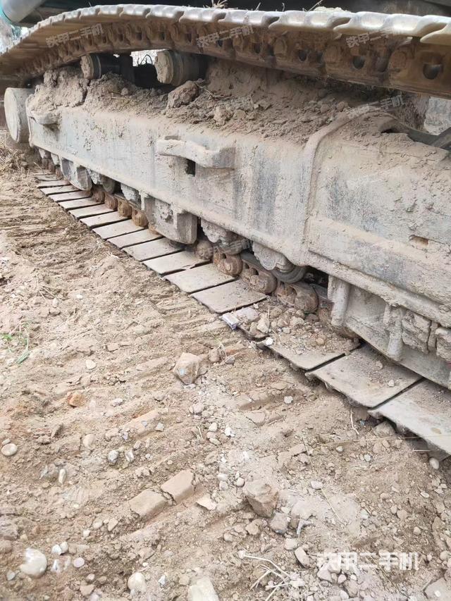 单侧履带整体（整机外观）