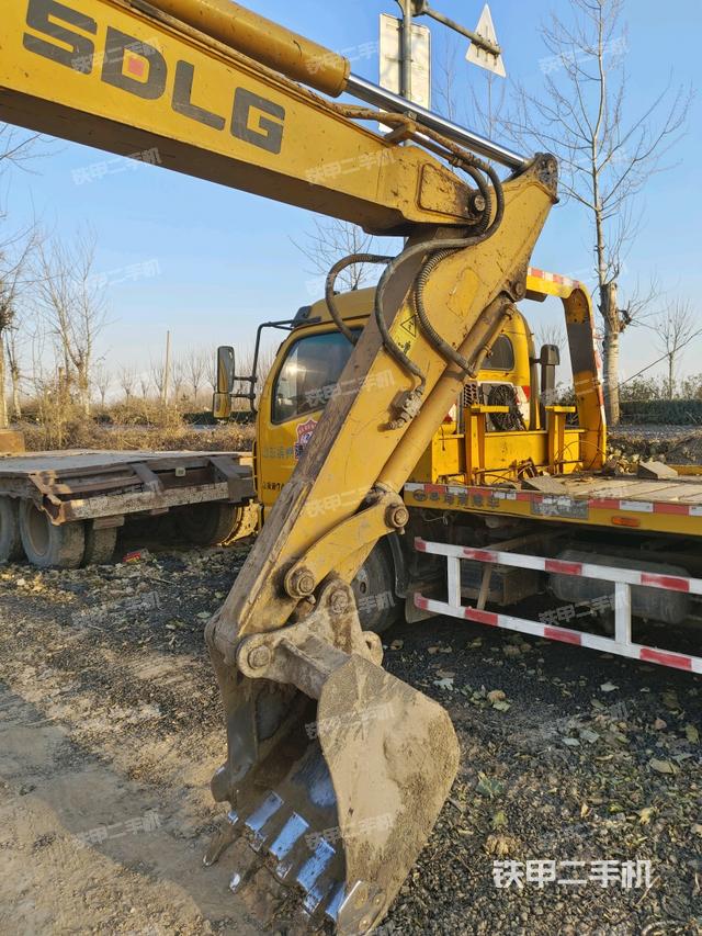 铲斗45度（工作和回转装置）