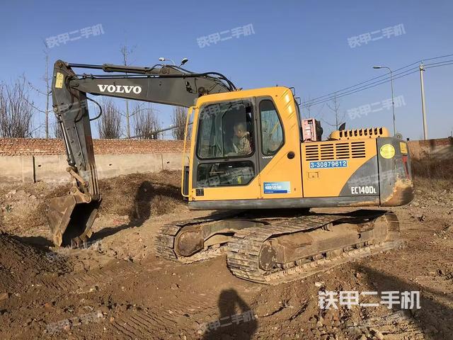 沃尔沃EC140CL清道夫挖掘机