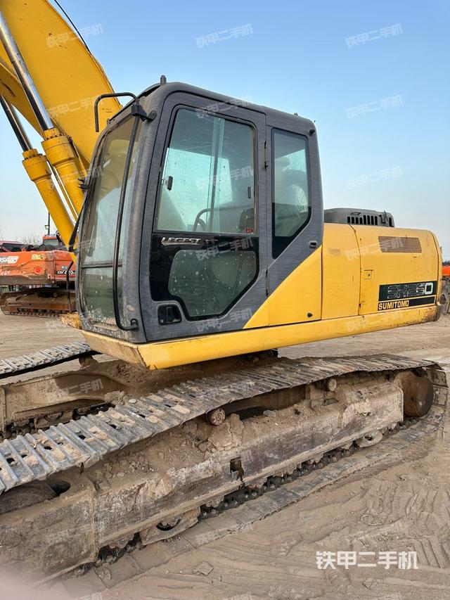 整機右后45°（整機外觀）