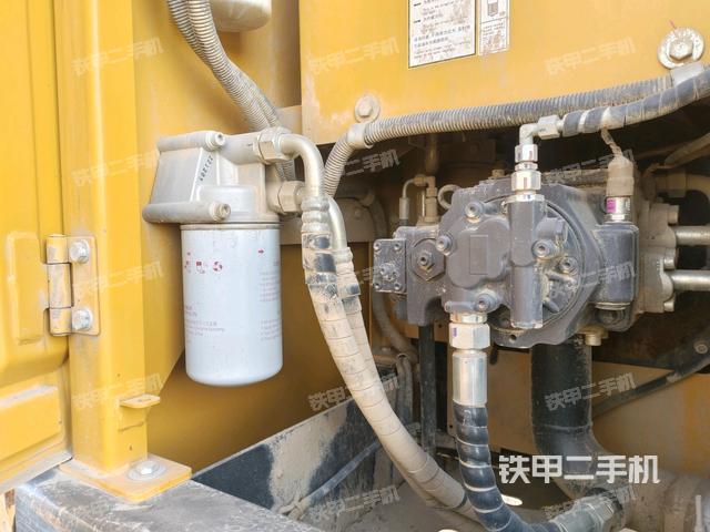 液压泵斜45 左（大件舱室）