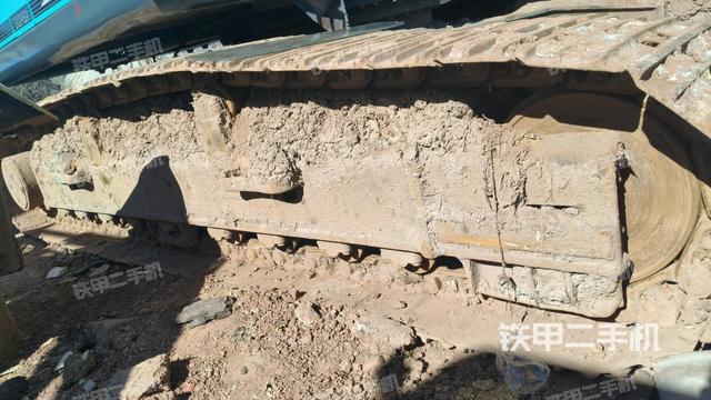 單側履帶整體（整機外觀）