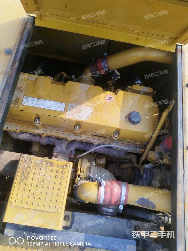 发动机室（上车部件）