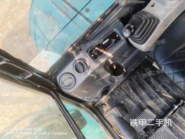 显示屏 （驾驶室部分）