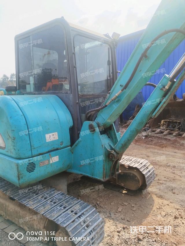 大臂根部 斜（工作和回转装置）