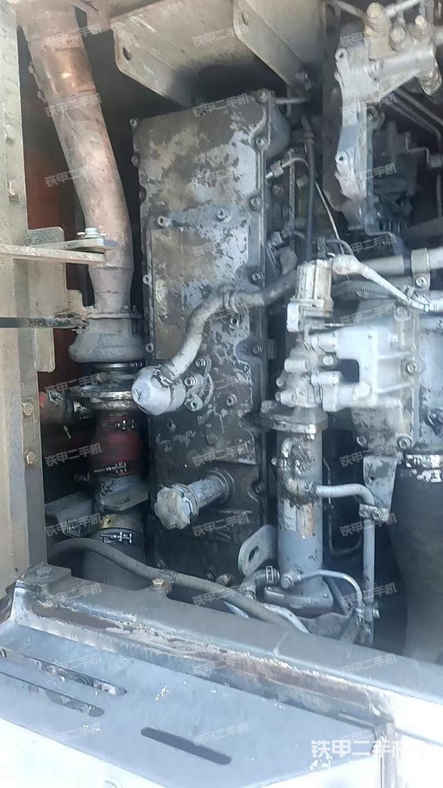 发动机整体俯视（整机外观）