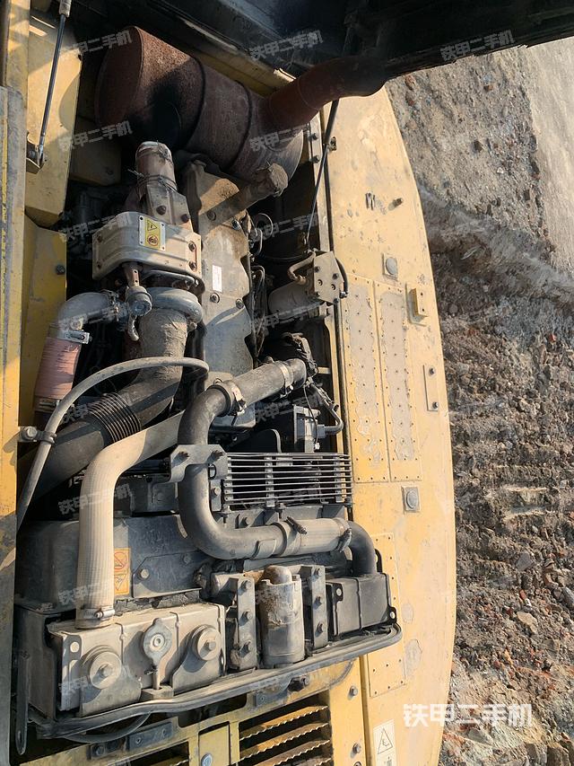 发动机整体俯视（整机外观）