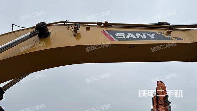 大臂整体 右侧（工作和回转装置）