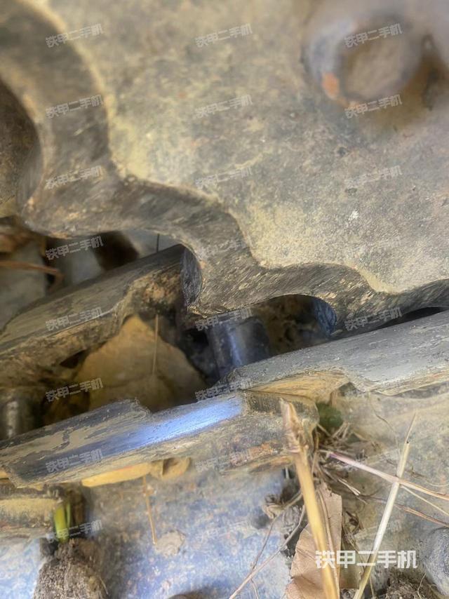 单侧履带整体（整机外观）