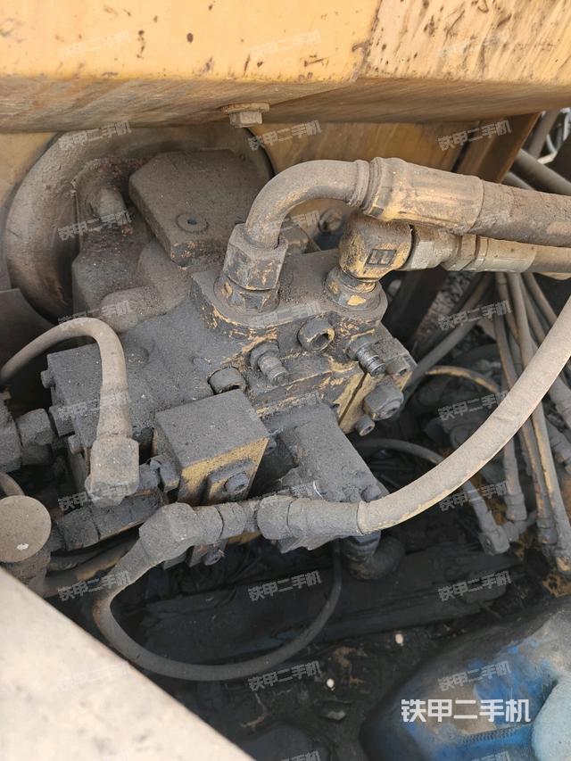 液壓泵室（大件艙室）